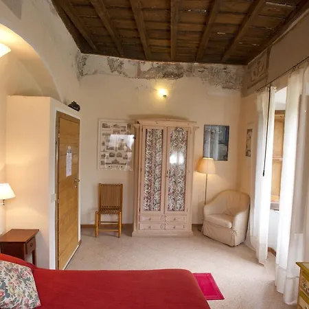 Penzion La Torretta Historical Casperia